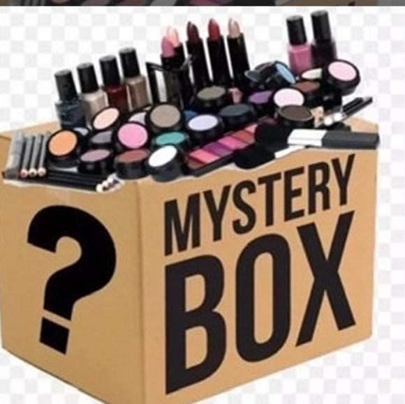 cosmetics mystery box😍 - Picture 2 of 6